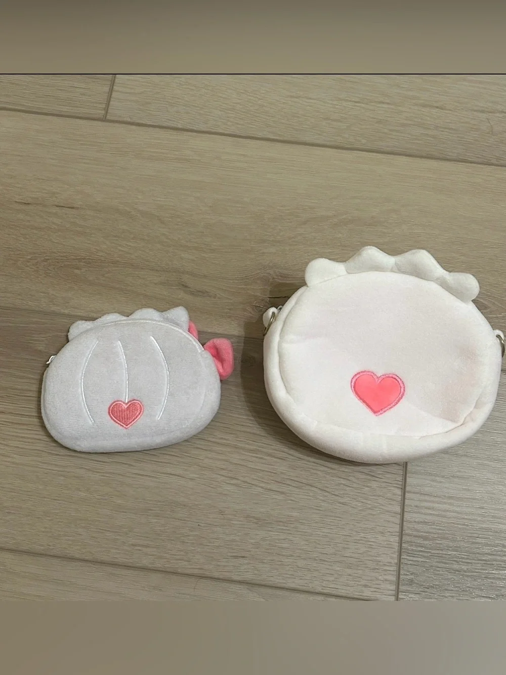 Cute wonton bag with cardholder